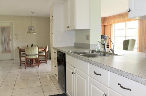 9697 41st St, Pinellas Park FL  33782-3905 exterior
