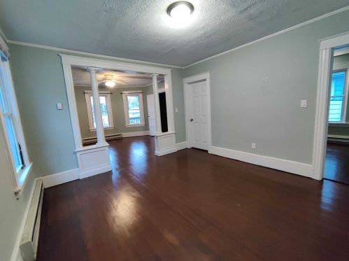 20 White St, Poughkeepsie NY  12601-3817 exterior