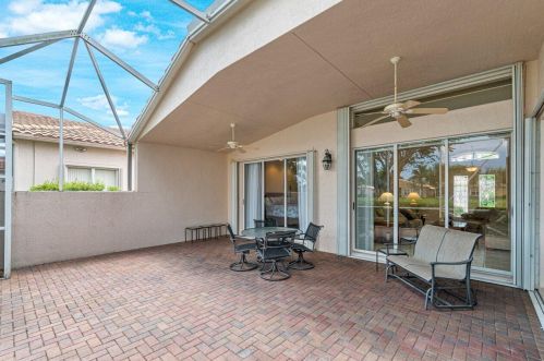 6640 Catania Dr, Boynton Beach FL  33472-7354 exterior