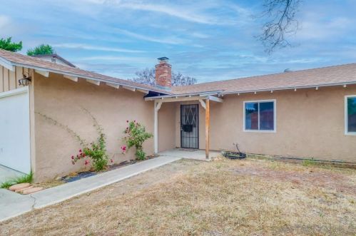 5735 Amarillo Ave, La Mesa CA 91942-2889 exterior