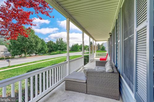 1961 Deer Path Rd, Harrisburg, PA 17110-3497