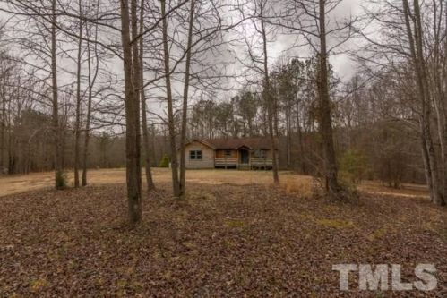 180 Huntington Rd, Louisburg, NC 27549-7441
