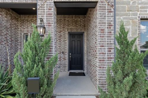 2157 Liriope Ln, Waxahachie, TX 75165-7861