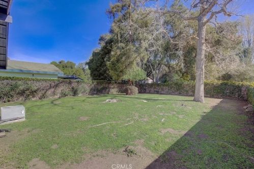 424 Valley Center Ave, Glendora CA  91741-3856 exterior