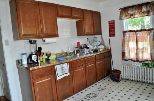 170 South St, Middletown NY  10940-5811 exterior