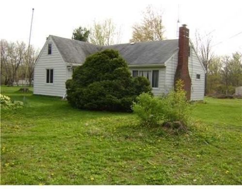 2027 Mccann Dr, Linesville, PA 16424-4647