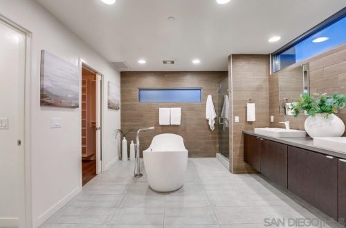 311 Upas St, San Diego CA 92103-5131 exterior