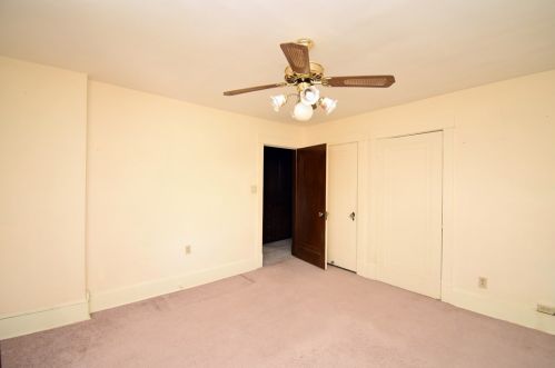 1524 Fallowfield Ave, Pittsburgh PA  15216-3753 exterior