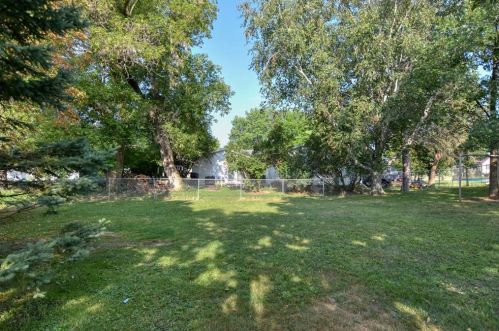 110 Arlington Ave, Cameron WI  54822-9417 exterior