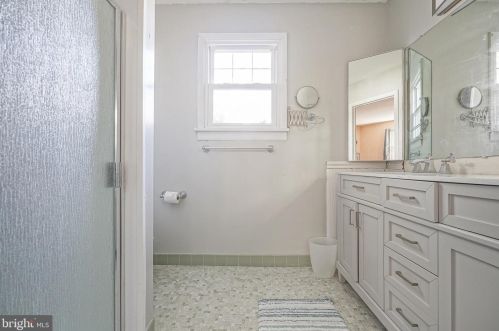 2402 Lexington Ave, Camden NJ  08110-1942 exterior