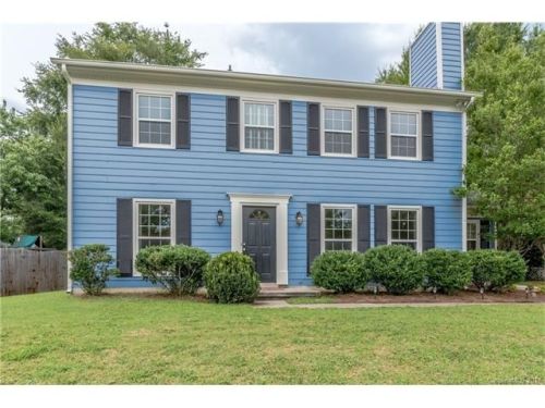 13720 Dawlish Ln, Pineville NC  28134-7361 exterior