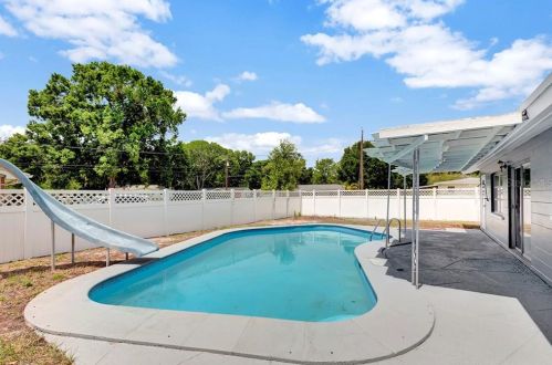 5710 Daughtery Rd, Lakeland, FL 33809-6116