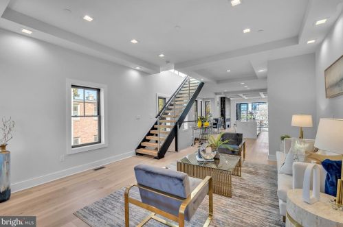 1419 10 St, Washington DC 20001-3214 exterior