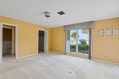 3616 Indian Riv Dr, Cocoa FL 32926-8705 exterior