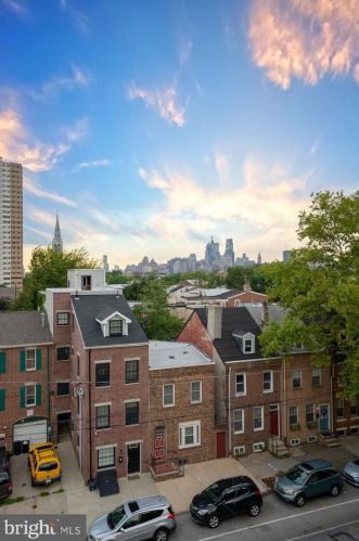1020 2nd St, Philadelphia PA  exterior
