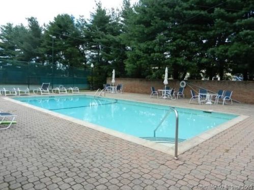 21 Regents Park, Westport, CT 06880-5533