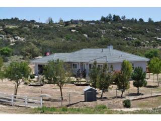 40588 Crazy Horse Canyon Rd, Aguanga, CA 92536-9550