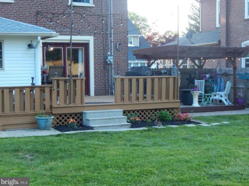 311 Delaware Ave, Lansdale PA 19446-3521 exterior