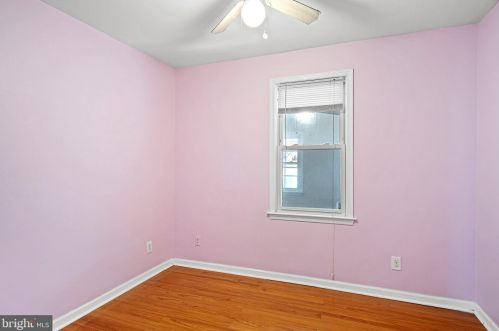 22 Strawbridge Ave, New Castle DE  19720-1501 exterior