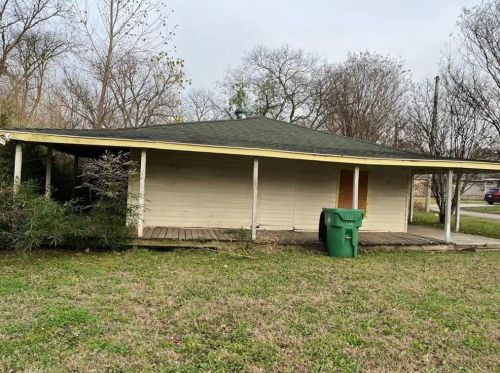 830 Oneal St, Greenville TX  75401-5422 exterior