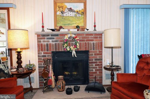 1555 Dee Rd, Lacey NJ  08731-3411 exterior