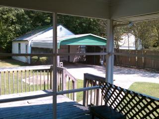 9218 Capeview Ave, Norfolk, VA 23503-3214