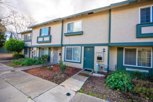 3640 Adler Ct, San Jose, CA 95111-2301