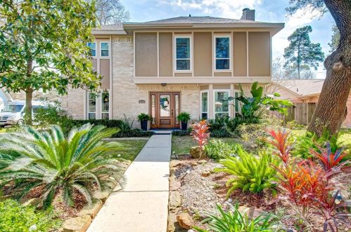 3518 Hill Springs Dr, Humble, TX 77345-1102