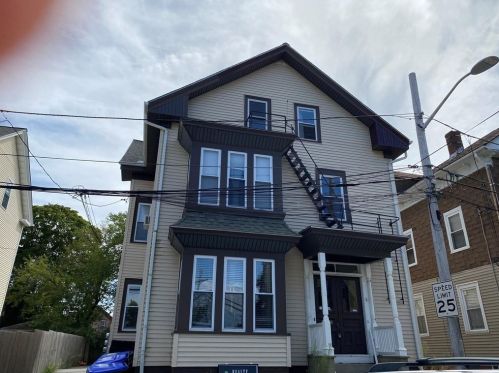 6 Mansfield St, Providence RI  02908-3715 exterior