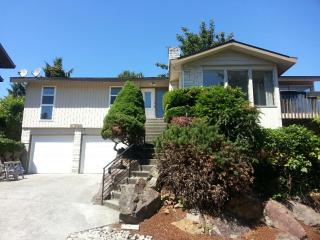 3728 150th St, Seattle WA  98155-7829 exterior
