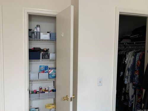 15 Olde Wagon Rd, Warwick NY  10990-4227 exterior