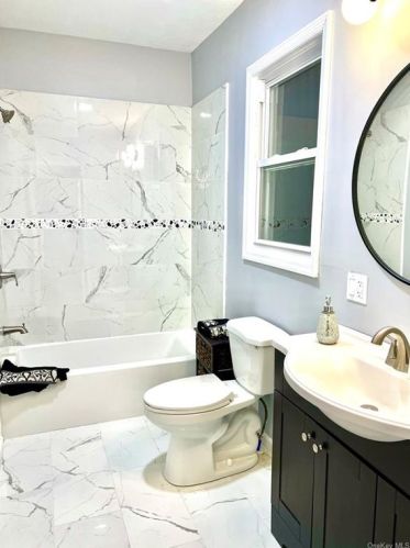 7 Little Ave, Middletown NY  10940-5109 exterior