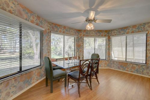 817 Streamlet Ave, Fort Pierce FL 34983-4659 exterior