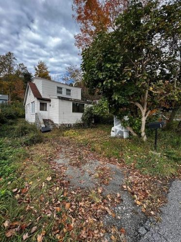 212 Haviland Dr, Patterson, NY 12563-1326