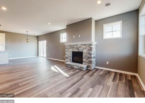 420 Ford St, Waterford, MN 55057-3277