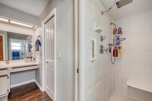 6341 80th Ave, Pinellas Park FL  33781-2100 exterior