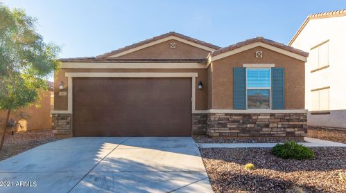 126 200th Ln, Buckeye, AZ 85326