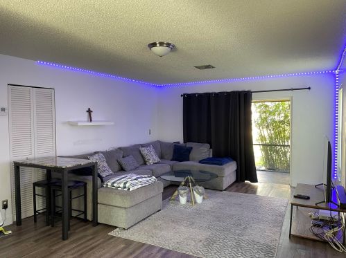223 1st Cir, Boynton Beach FL  33435-7261 exterior