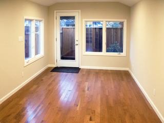 542 Mountain View Ave, Mountain View CA  94041-1941 exterior