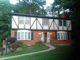 5636 Little Flower Ave, Cincinnati, OH 45239-6706