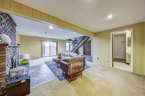 22 Panorama Dr, Patterson NY  12563-2305 exterior