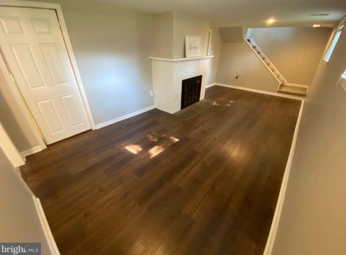 26 Auburn Dr, New Castle DE 19720-2305 exterior