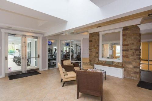 4704 Trumhall Dr, Darbydale OH  43123-8127 exterior