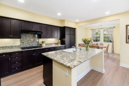 1140 Breakaway Dr, Oceanside, CA 92057-1954