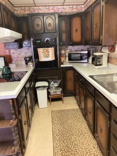 2631 Springfield Pike, Connellsville PA  15425-6429 exterior