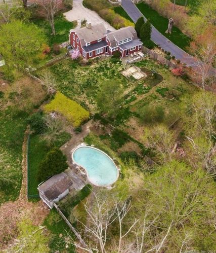 533 Weed St, New Canaan, CT 06840-6128