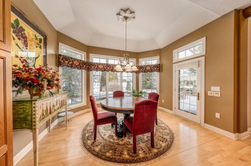 603 Thornbush Cir, Chenequa WI  53029-8648 exterior