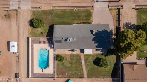 3623 Yorkshire Dr, Glendale AZ  85308-2335 exterior