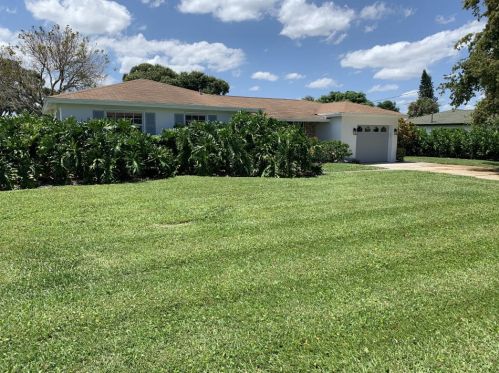 843 Patrick Dr, West Palm Beach FL  33406-4437 exterior