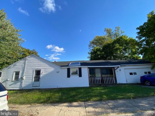 241 Berks St, Pottstown PA  19464-6303 exterior